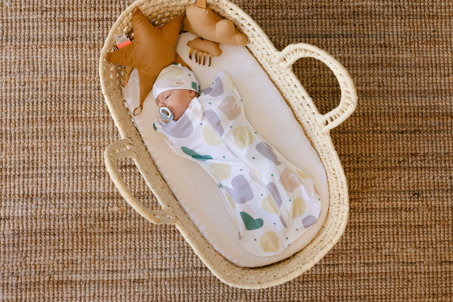 Bonnet de naissance LOVE